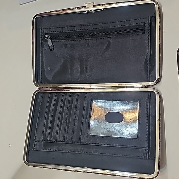 Snap wallets - Picture 3 of 4